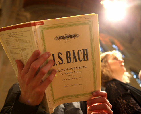 Bacchchor Mainz Mitsingen Mitarbeit und Mitsingen im Bachchor Mainz während eines Konzerts in der Christuskirche Mainz.